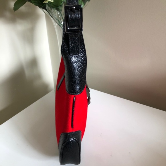 Vintage Gucci Red Fabric & Leather Jackie O Bag - Picture 4 of 11